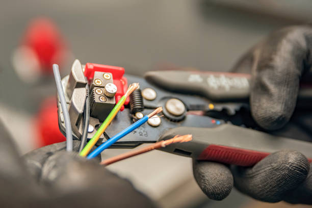 Best Local Electrician Companies  in St Joseph, IL